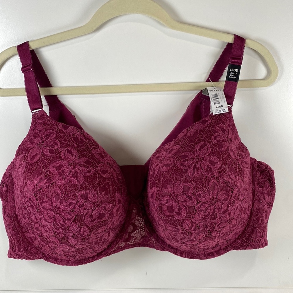 Torrid lightly lined‎ t shirt bra lace purple